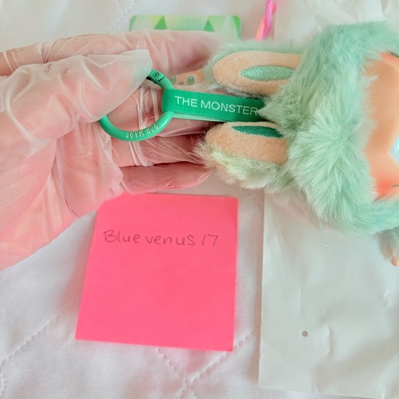 Pop Mart Big Into Energy Labubu Vinyl Plush - Serenity - Picture 8 of 8